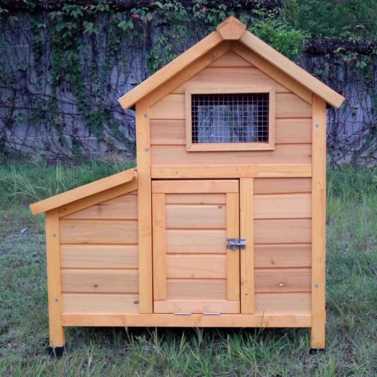 Test du poulailler Bantam Animal Valley : abri idéal pour petites volailles