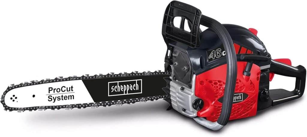 Test de la tronçonneuse thermique Scheppach CSH46 : puissance et maniabilité