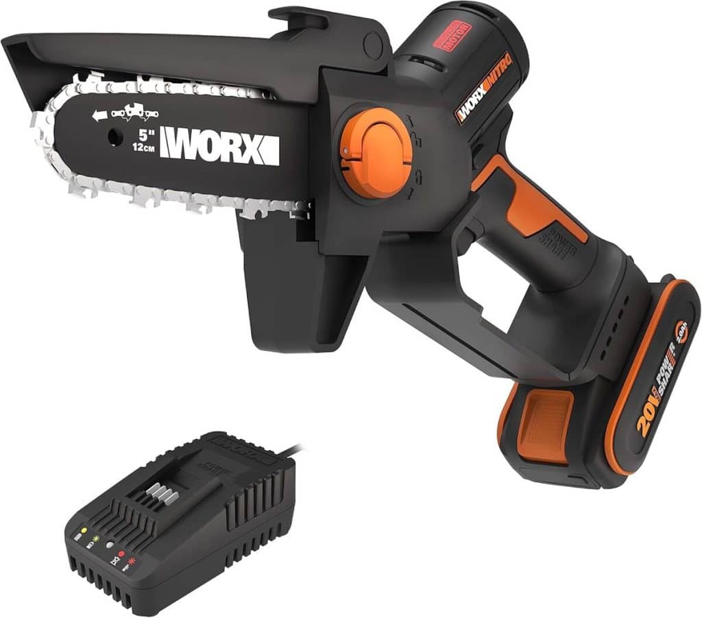 Test : worx WG325E, la mini tronçonneuse sans fil performante